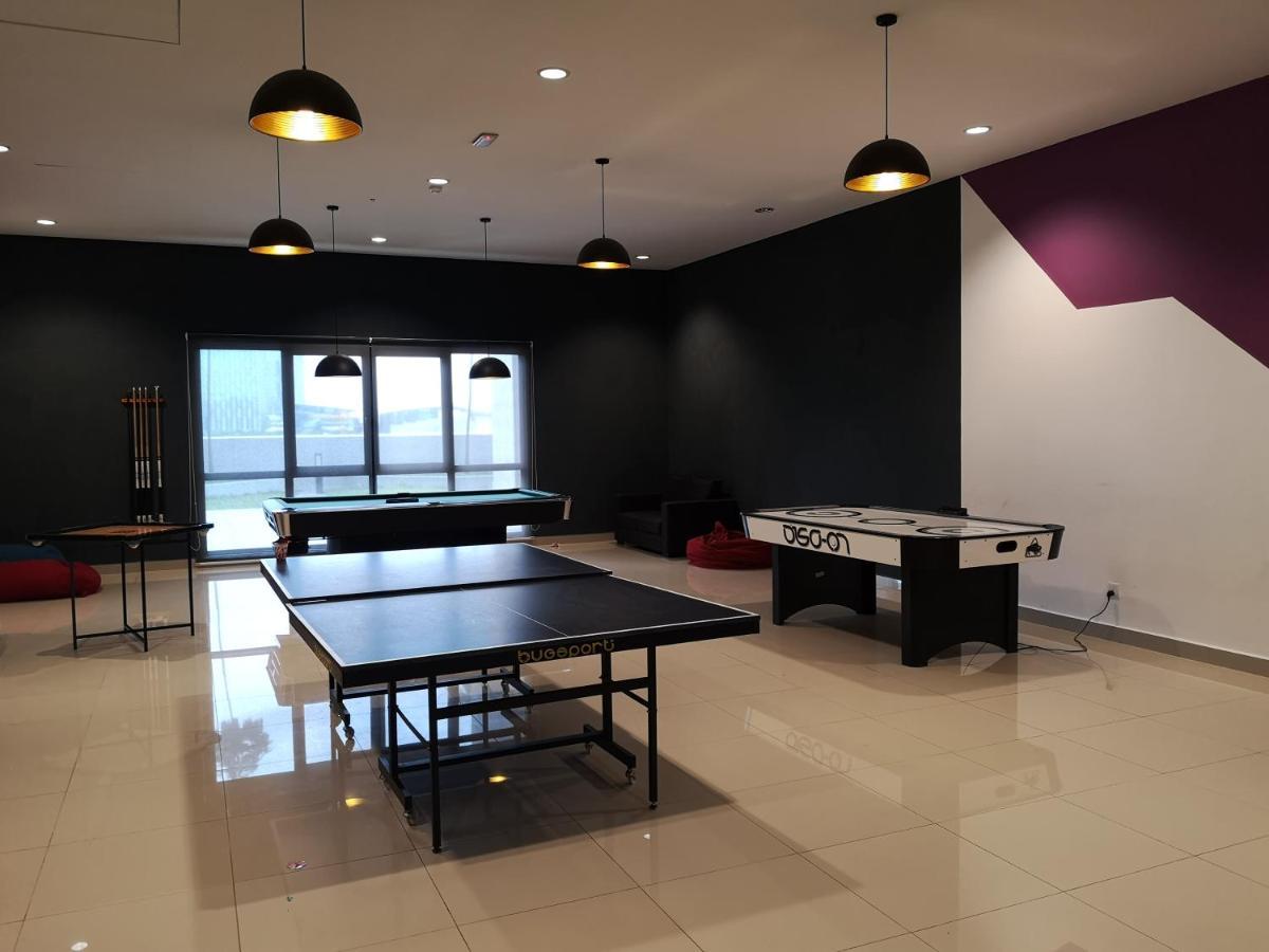 Aiyu Homestay, Conezion, Ioi Resort Putrajaya Exterior photo