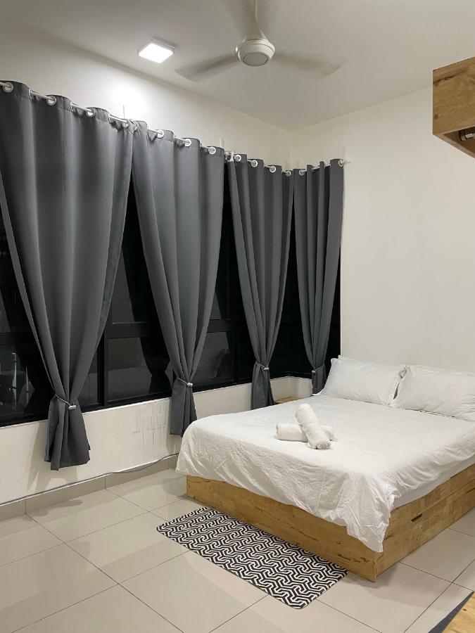 Aiyu Homestay, Conezion, Ioi Resort Putrajaya Exterior photo
